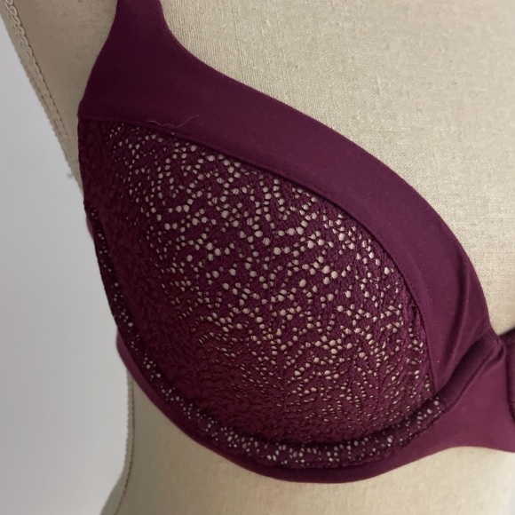 Victoria’s Secret Body by Victoria Lined Demi Bra Size 32DD Maroon Lace Beige - Picture 7 of 8
